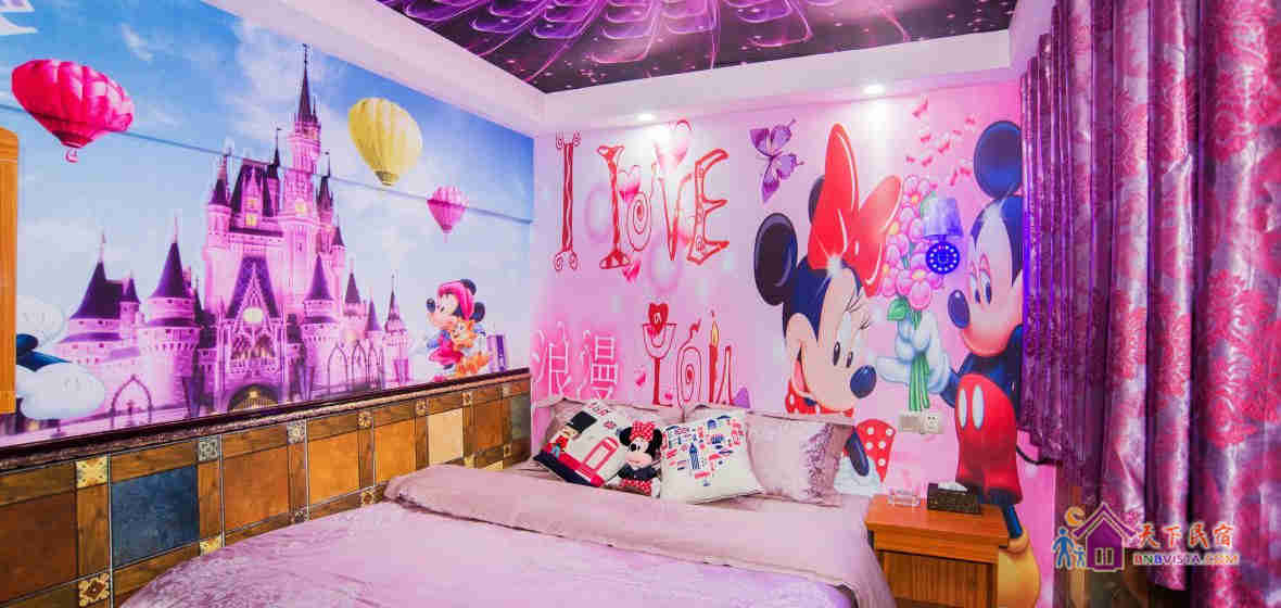 迪士尼浪漫大床房