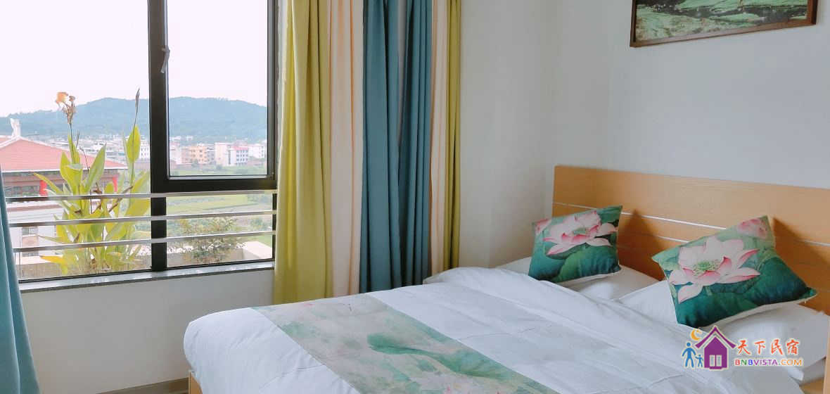 听蕉阁两居观景双阳台度假公寓