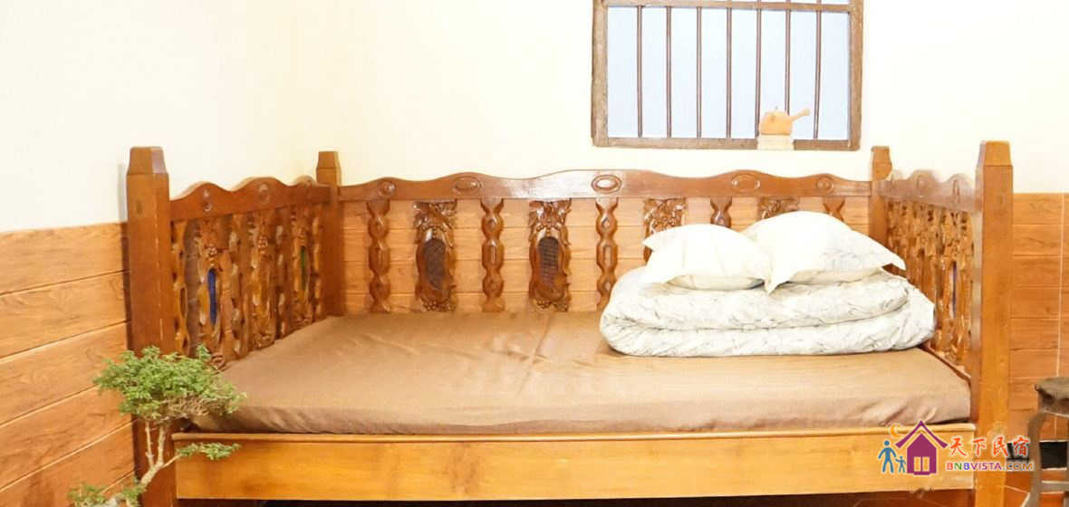 眼波横怀旧风主题房