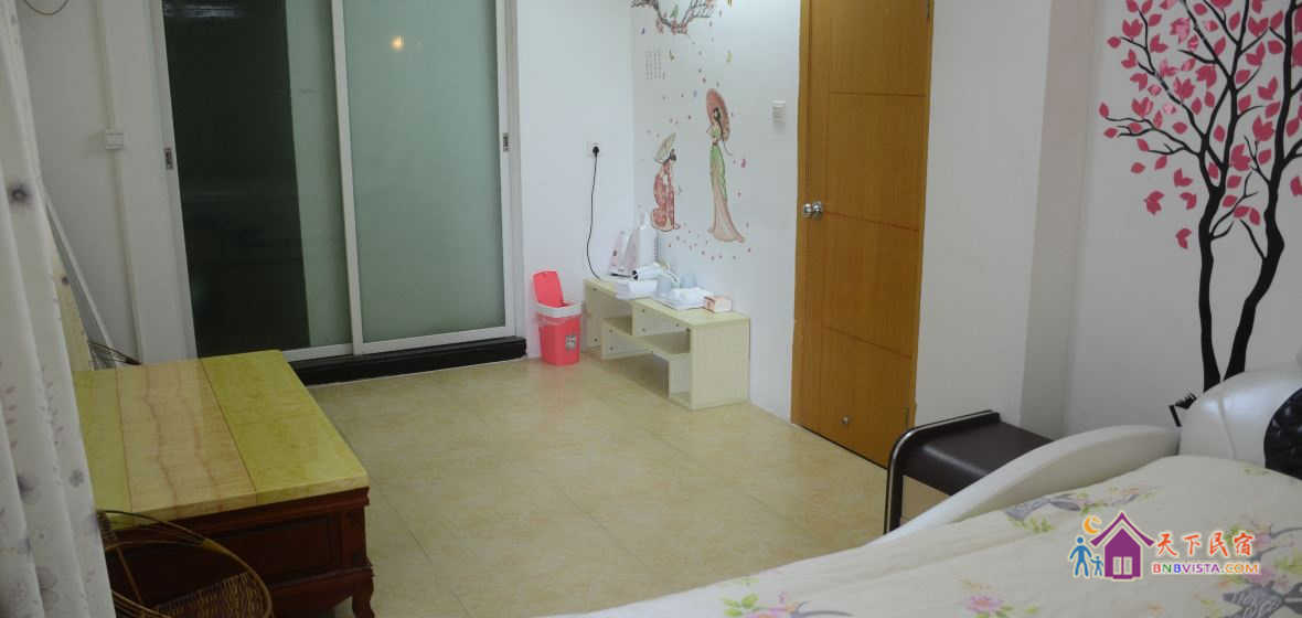 浪漫樱花大床房