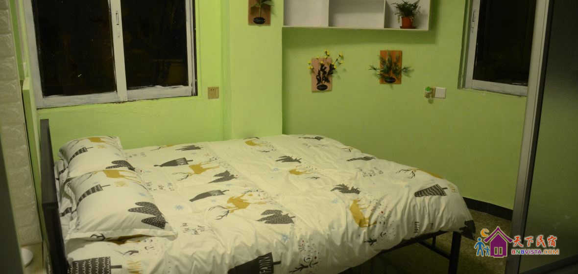 牌坊街小森林房