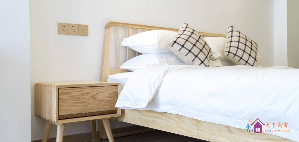 花园阳台大床房