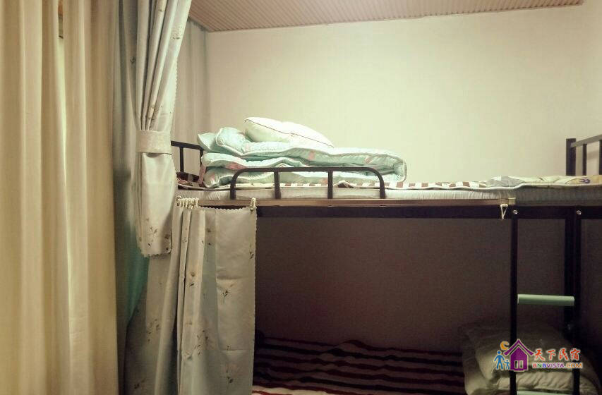 闺蜜二人间(床位)(公共卫浴)