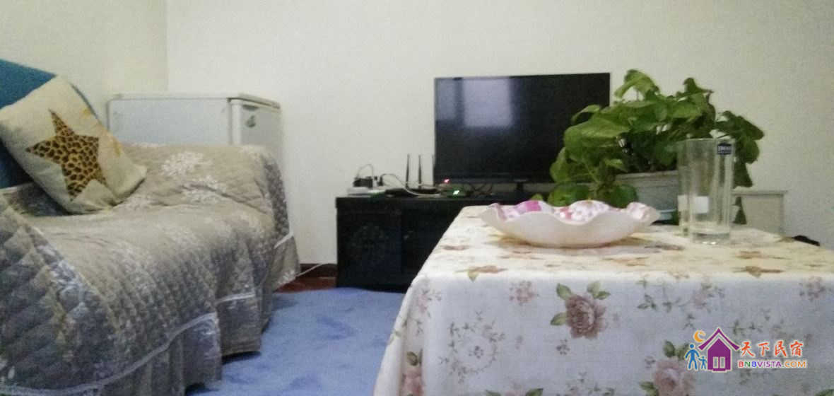 温馨一室一厅套房