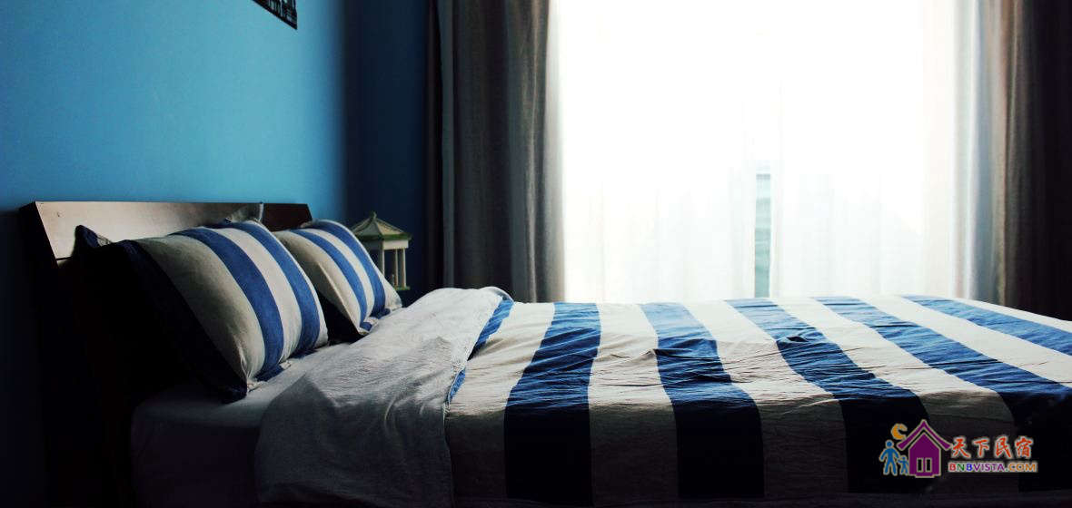 蓝调大床房