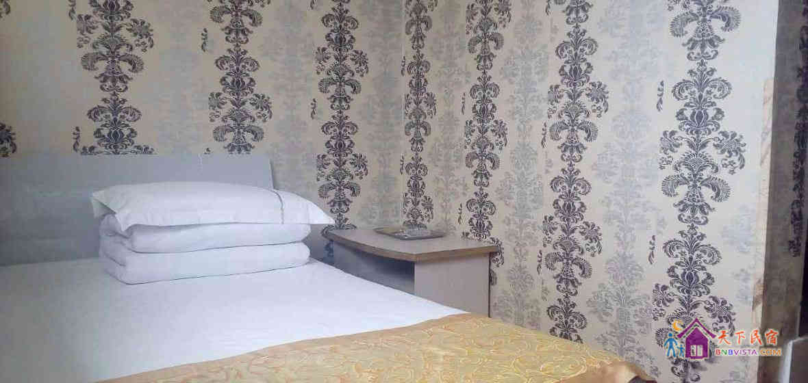 独卫舒适单人间