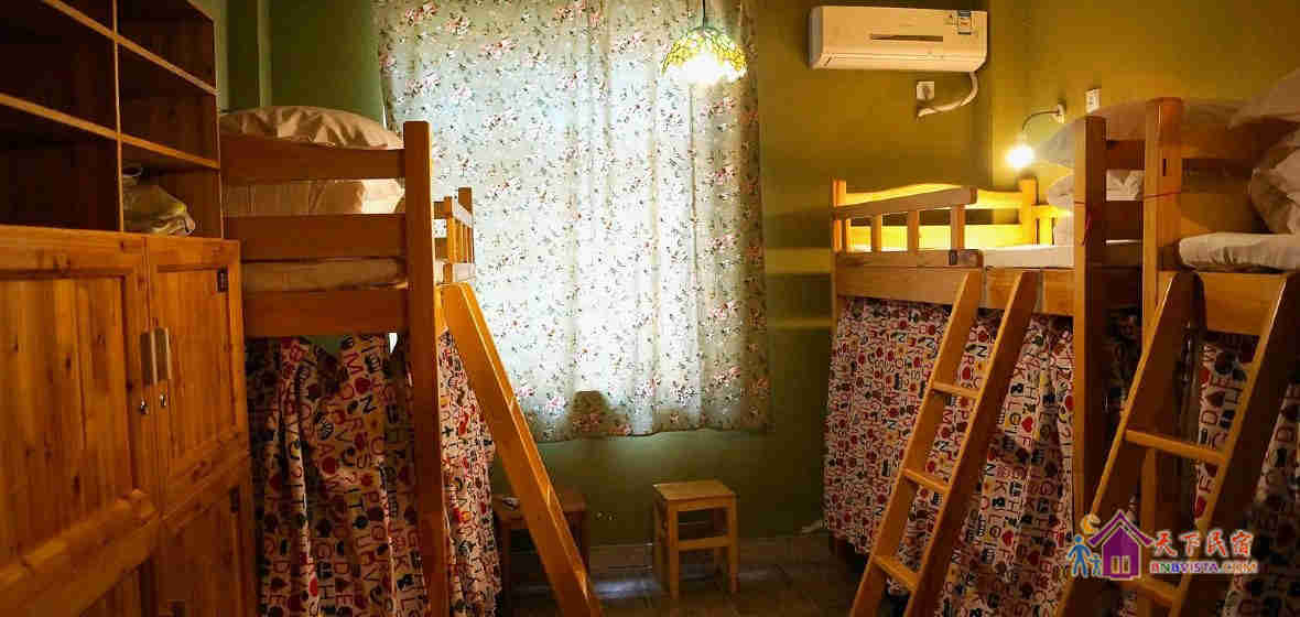空调男女混住六人间(床位)
