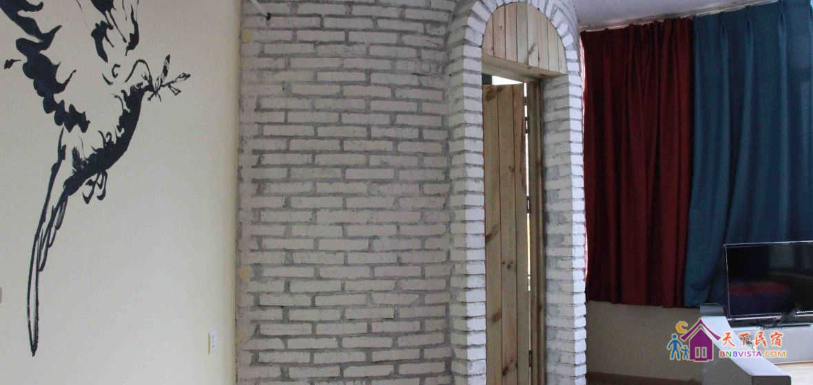 独卫空调等风来主题女生六人间