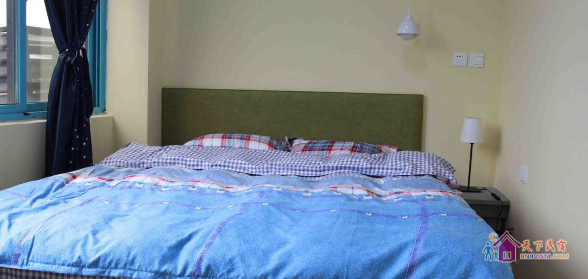 独卫空调家庭亲子主题大床房