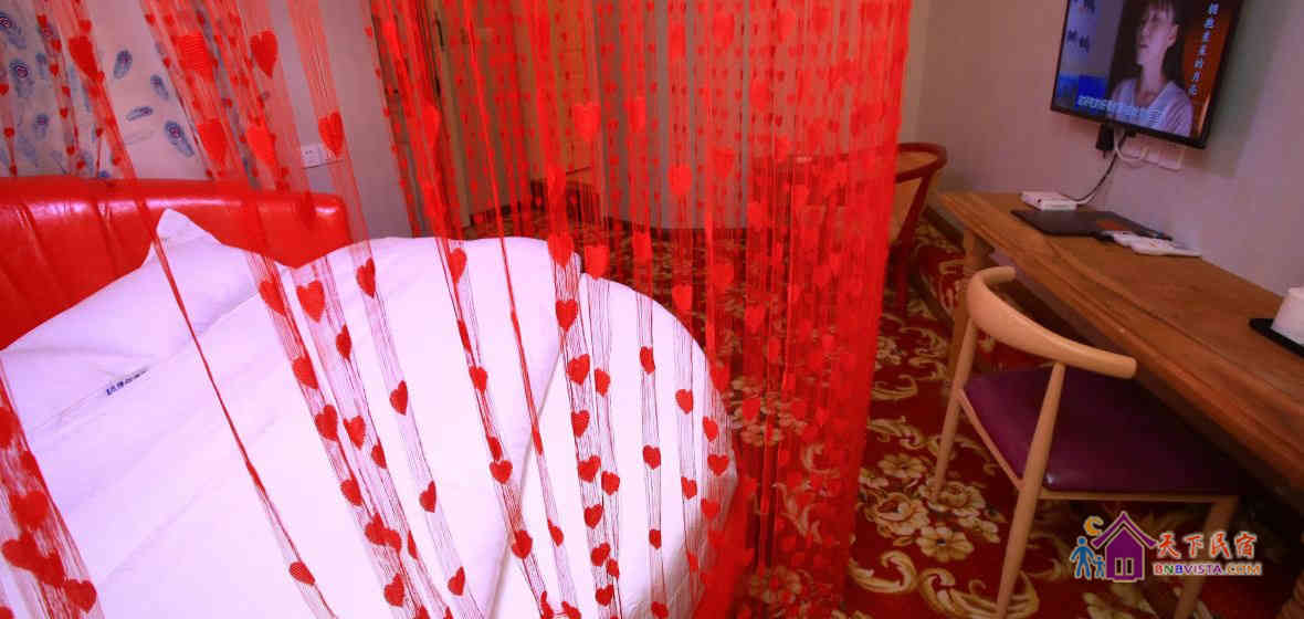 风情园床房
