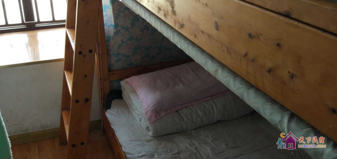 女神号四人间(床位)