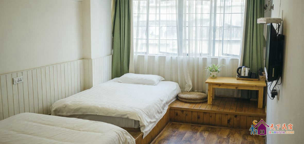 日式榻榻米双人房