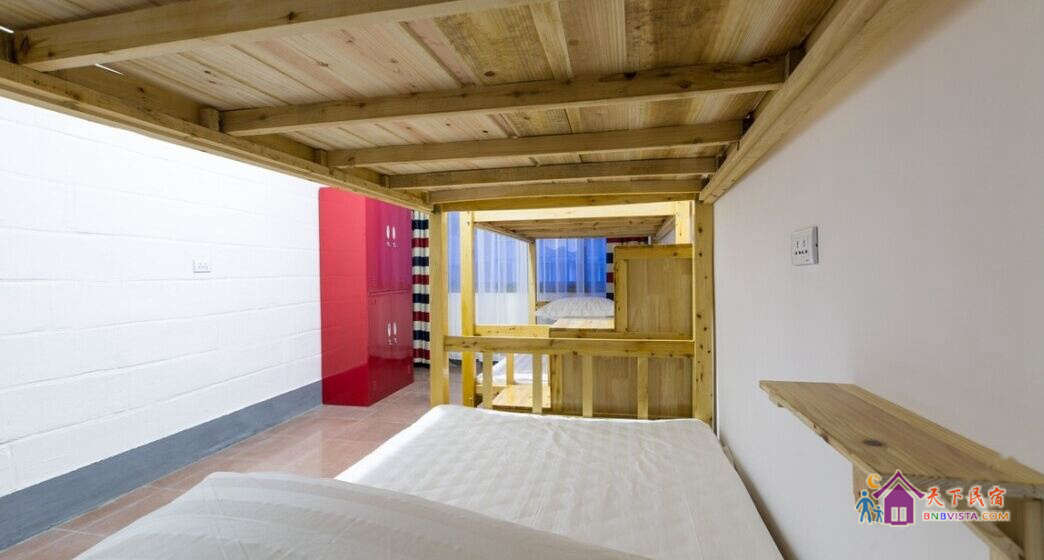 舒适四人间（混住床位）