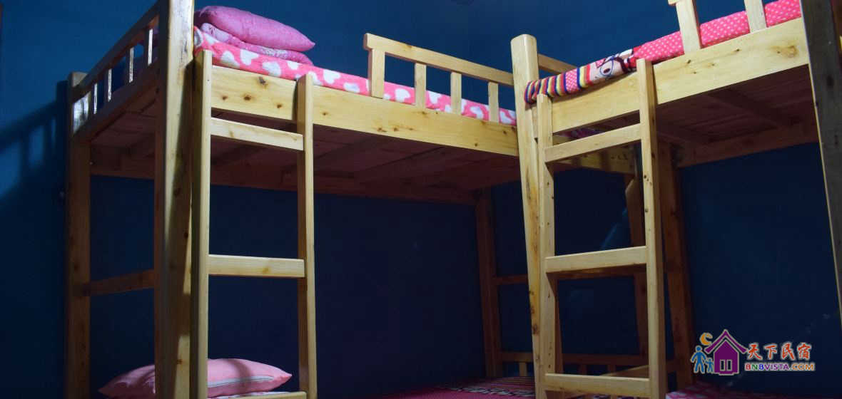 女生六人间(床位房)