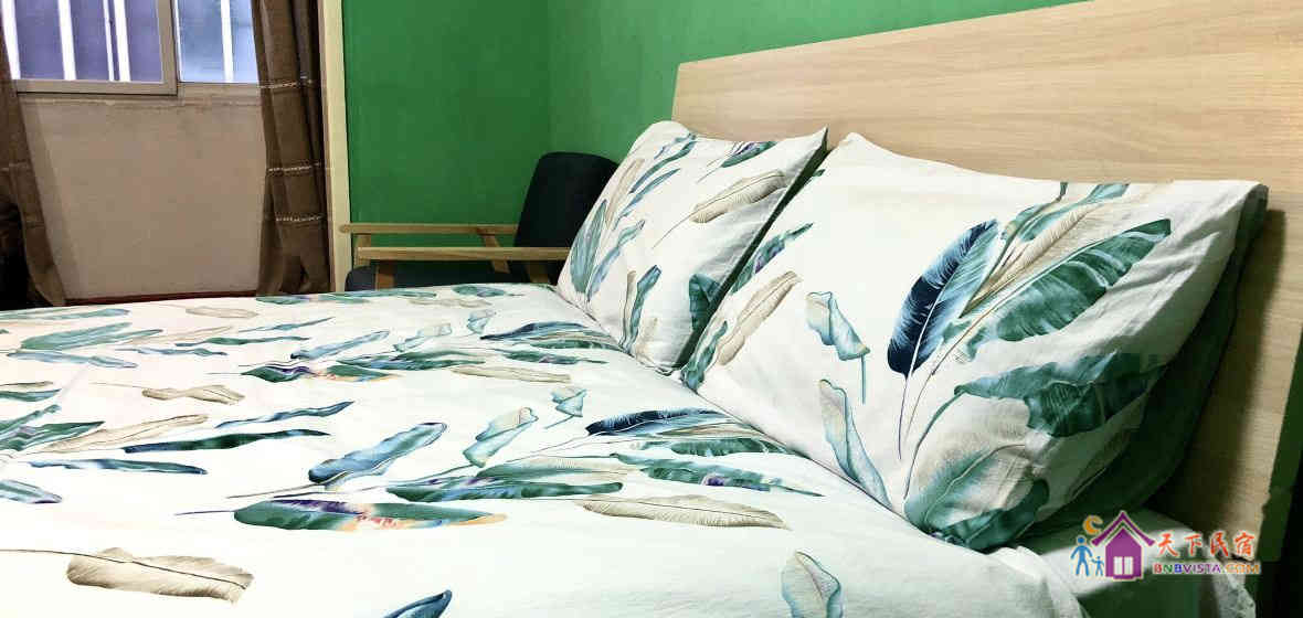 原谅你的原谅色大床房