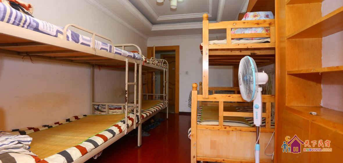 男生六人房(床位)