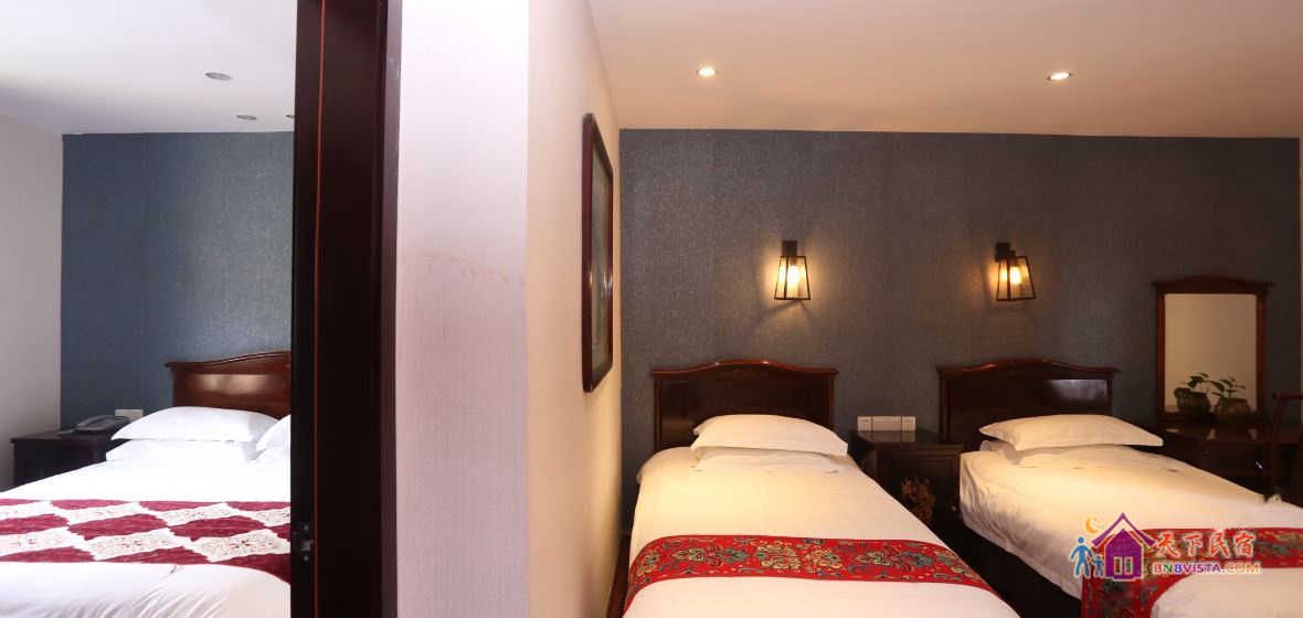 豪华家庭四人套房