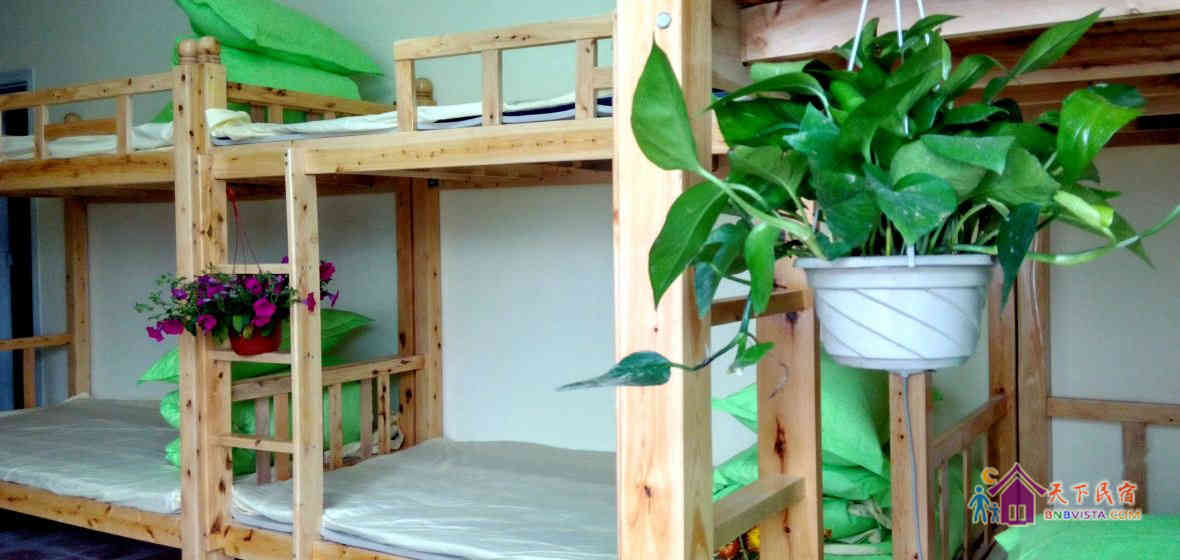 空调男生八人床位间(公卫)