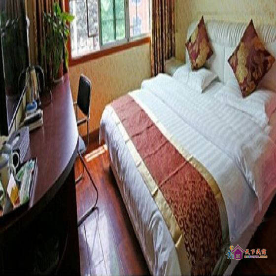 温馨大床房