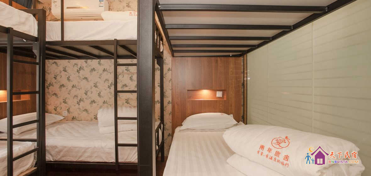 女生6人间(床位)