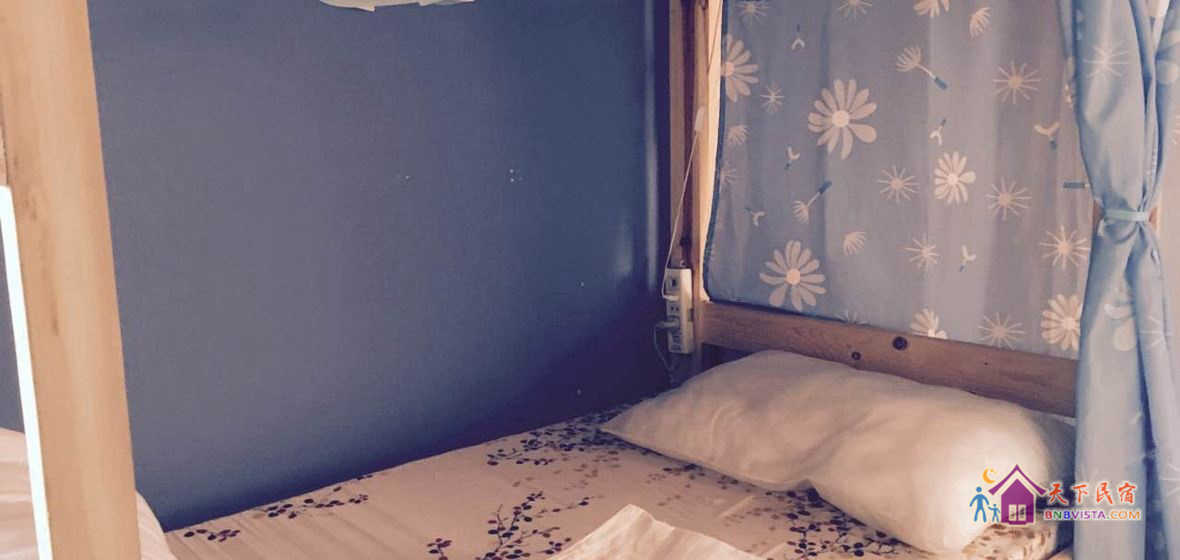 观景八人间(床位房)