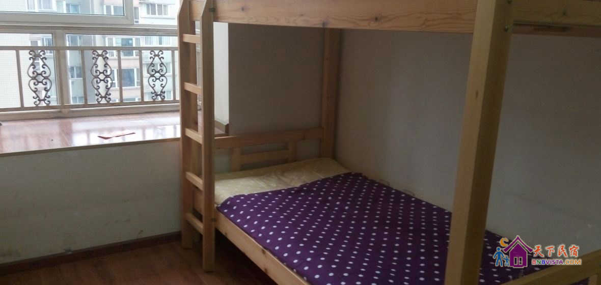 女生独卫六人间(床位)