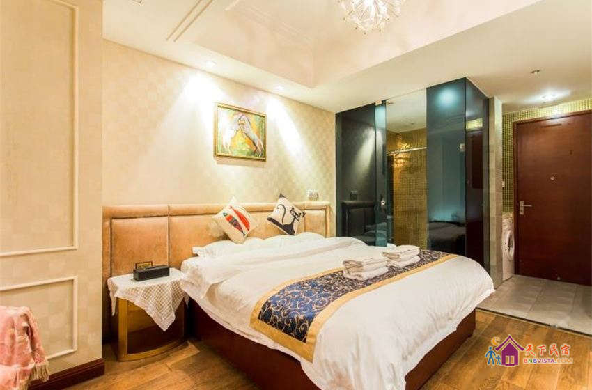 高级商务大床房