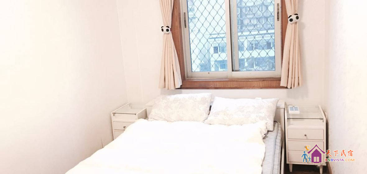 大床间(公用卫浴）