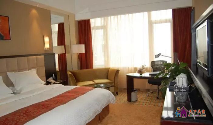 城市景观大床房