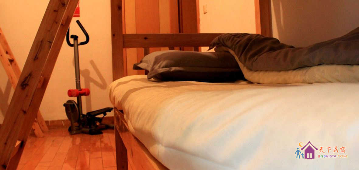 六人间(床位)(公共卫浴)