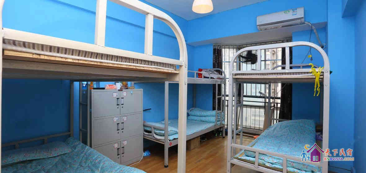 男生六人床位房