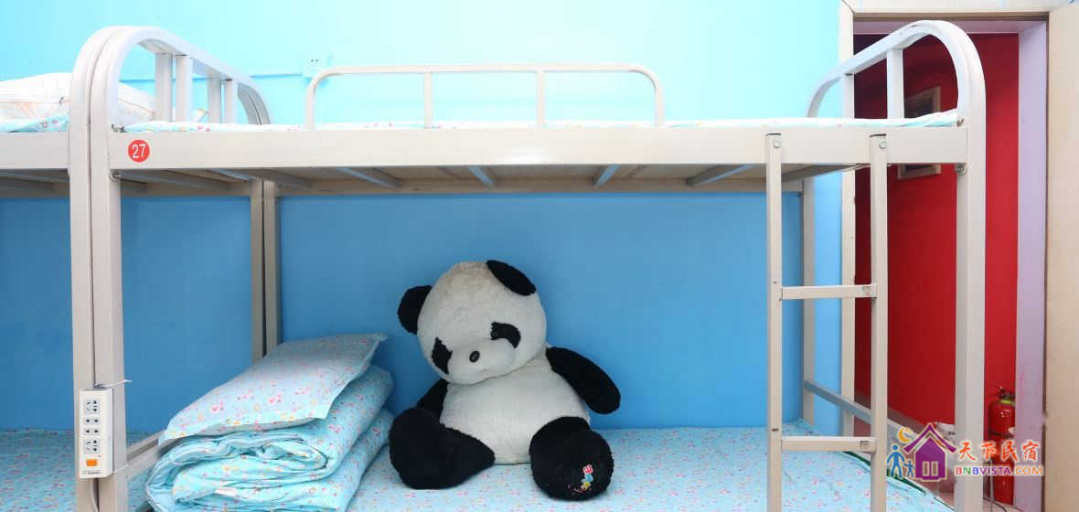 女生八人间(床位)