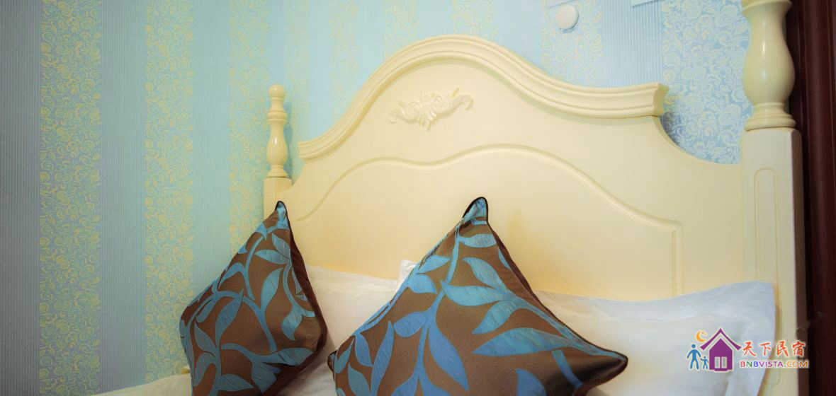 公卫空调大床房B