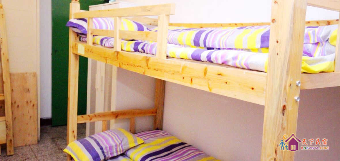 女生八人间(床位)