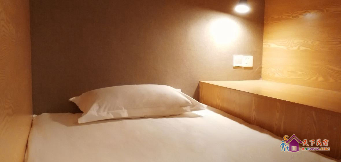 女生雪山公卫六人床位房