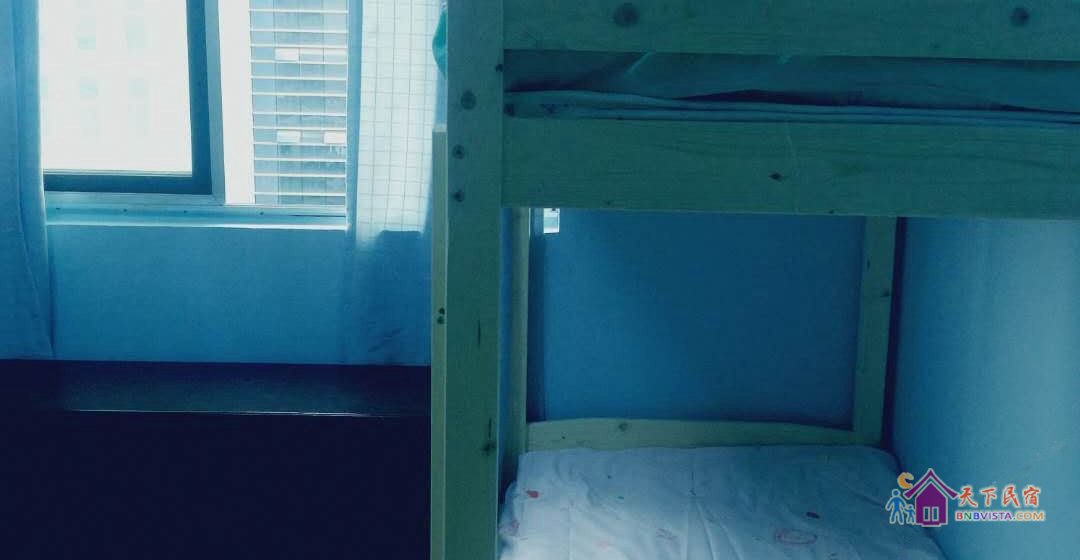 米家男生宿舍六人房(床位)