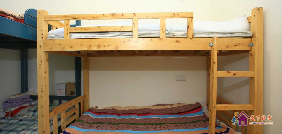 女生精品公寓床位房