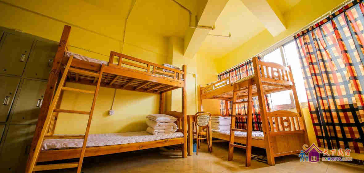 男女混住公卫八人间(床位)