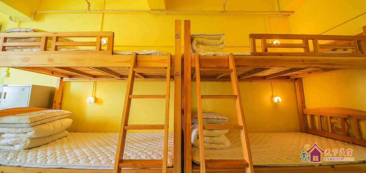 男生独卫六人间(床位)