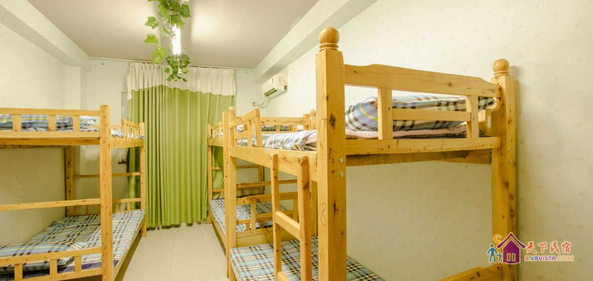 欢乐女生六人间（床位）