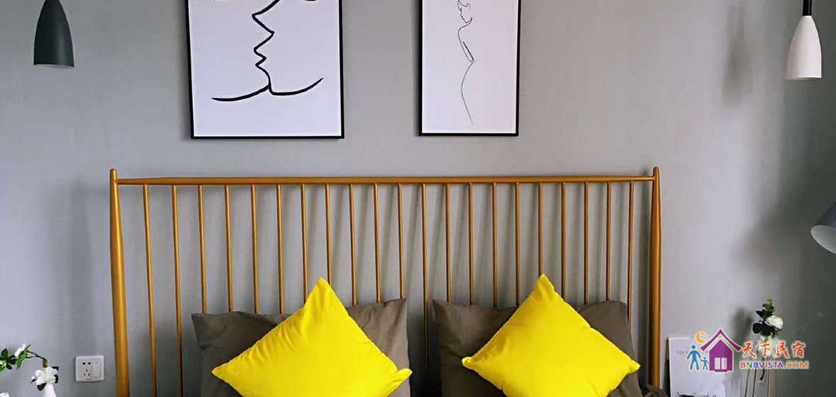 网红轻轨1号线长江索道ins风江景民宿