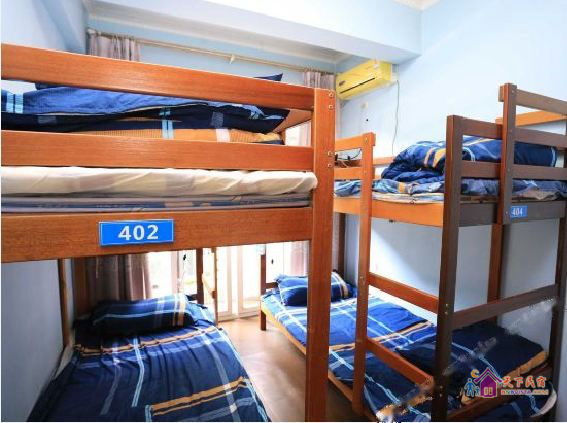 男生多人间(床位房)
