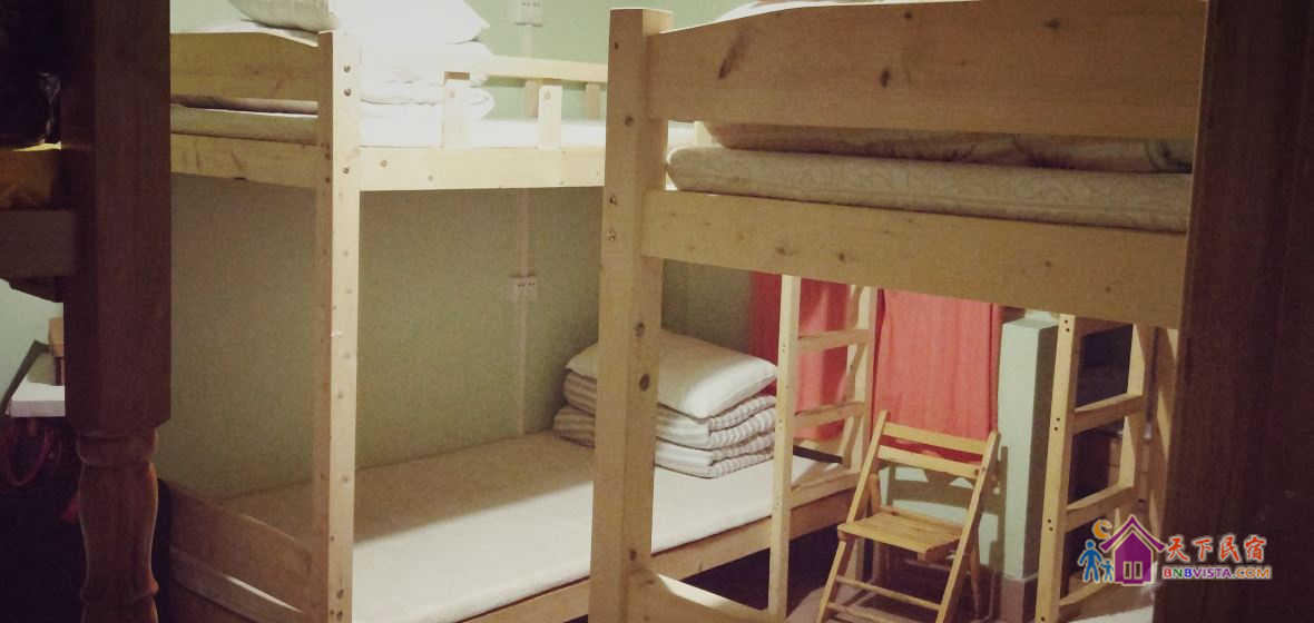 女生六人间(床位)