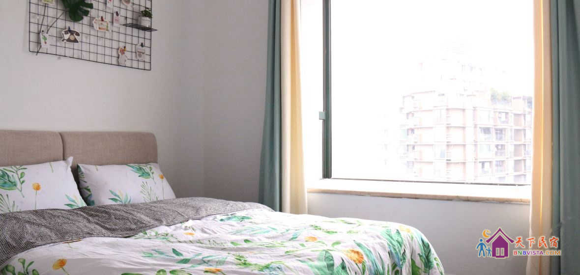 白露江景大床房