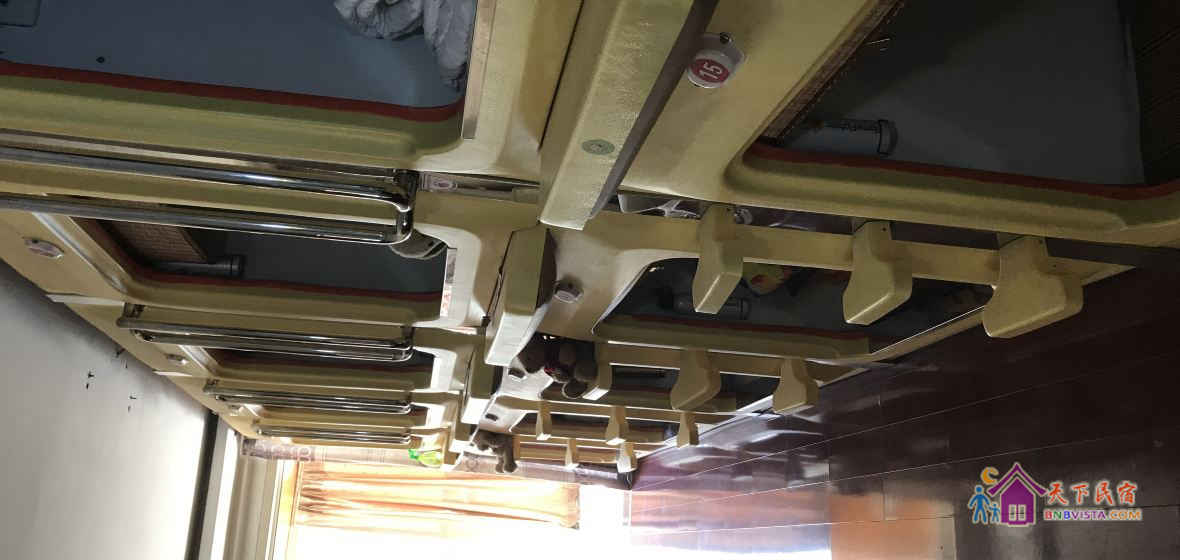经济舱房(无窗)