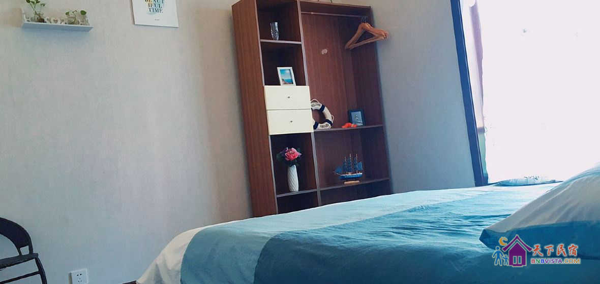 江景大床房(公共卫浴)