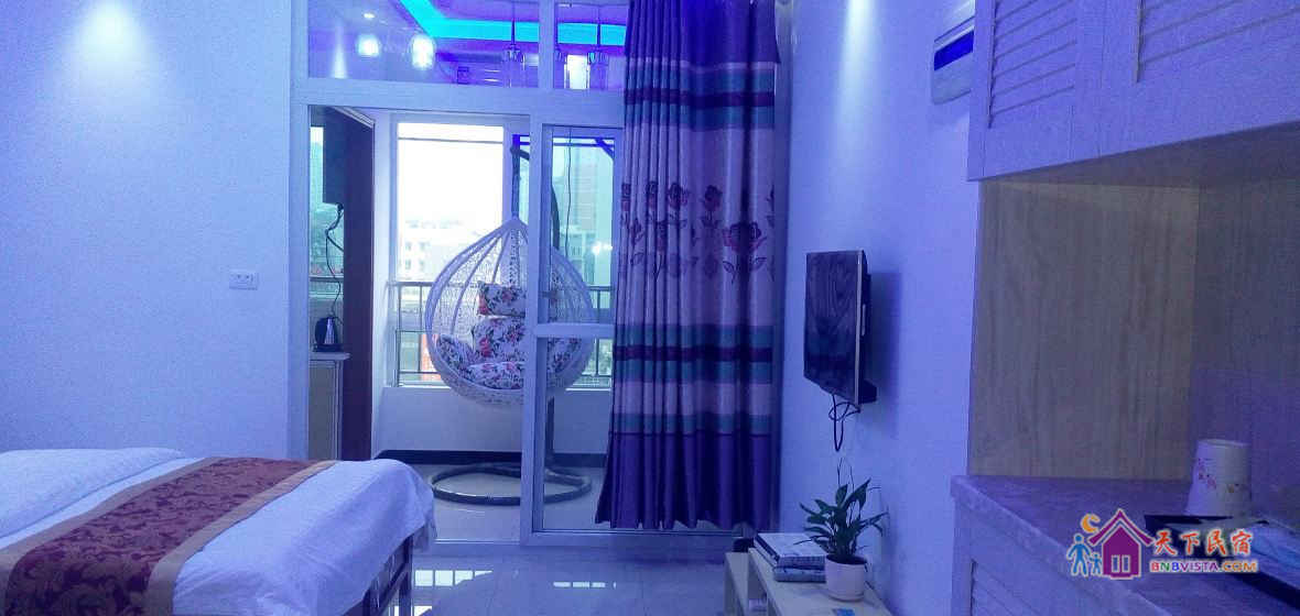 豪华大床房