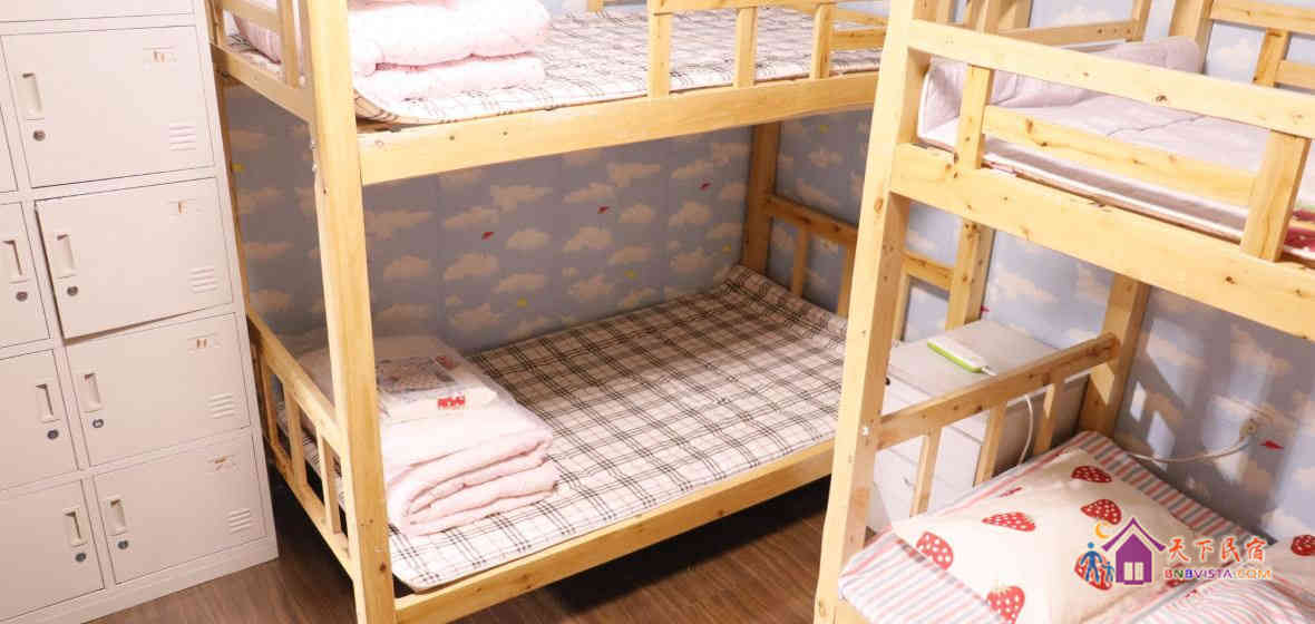 女生六人床位房