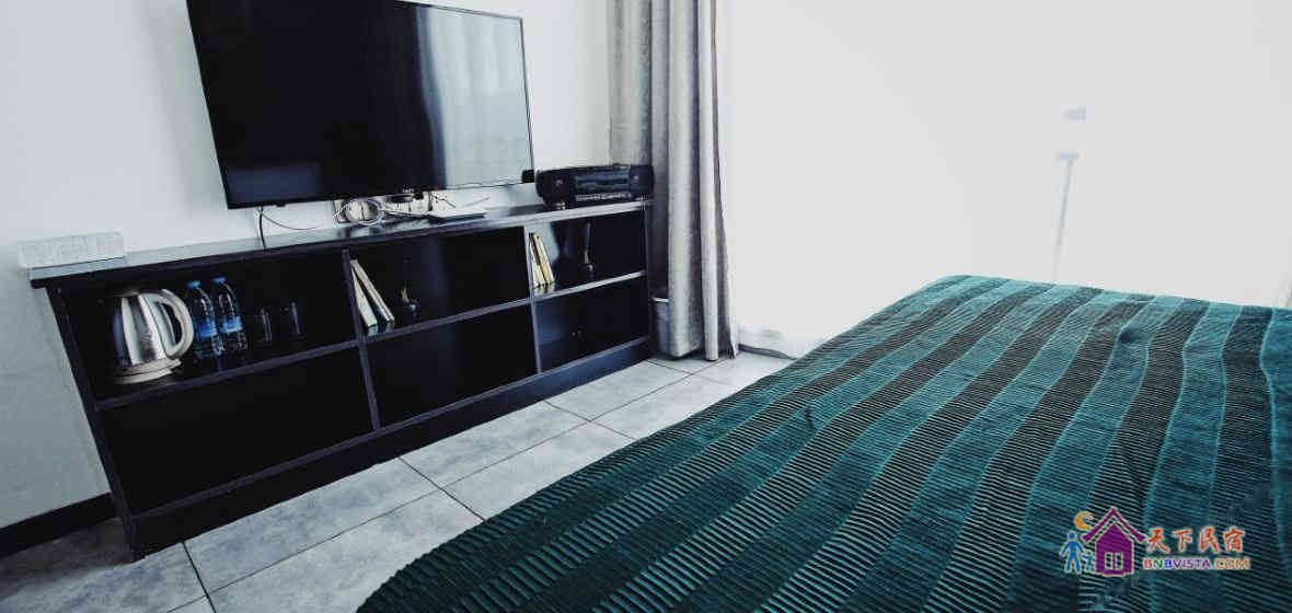 小西游全落地玻璃观景房