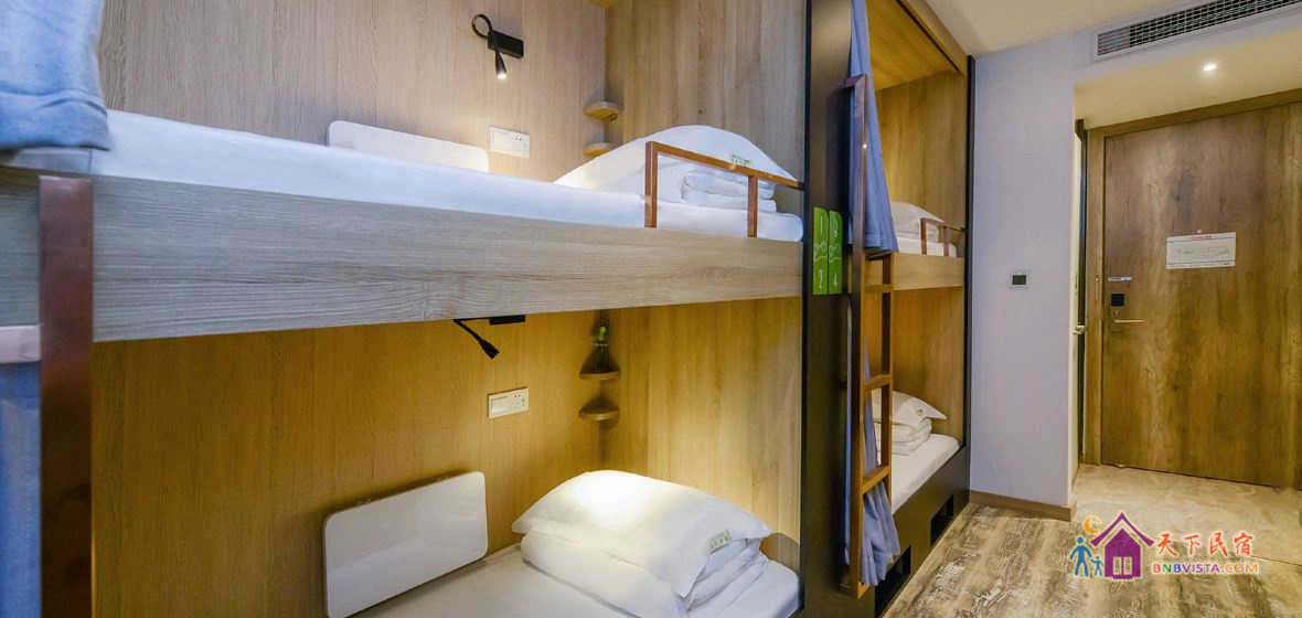 荷叶精选四人间(床位)